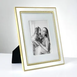 Bellamina 8x10 Picture Frame