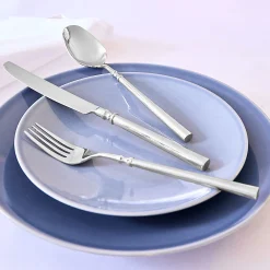 Regal Mirrored 18/10 Stainless Steel 20 Piece Flatware Set, Service For 4